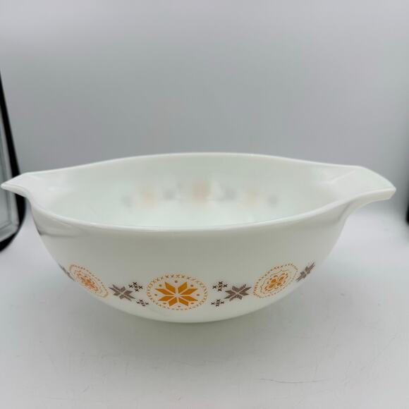 Vintage Pyrex 1963-67 Town & Country Cinderella 444 4qt Mixing Bowl Orange Brown - Picture 3 of 10